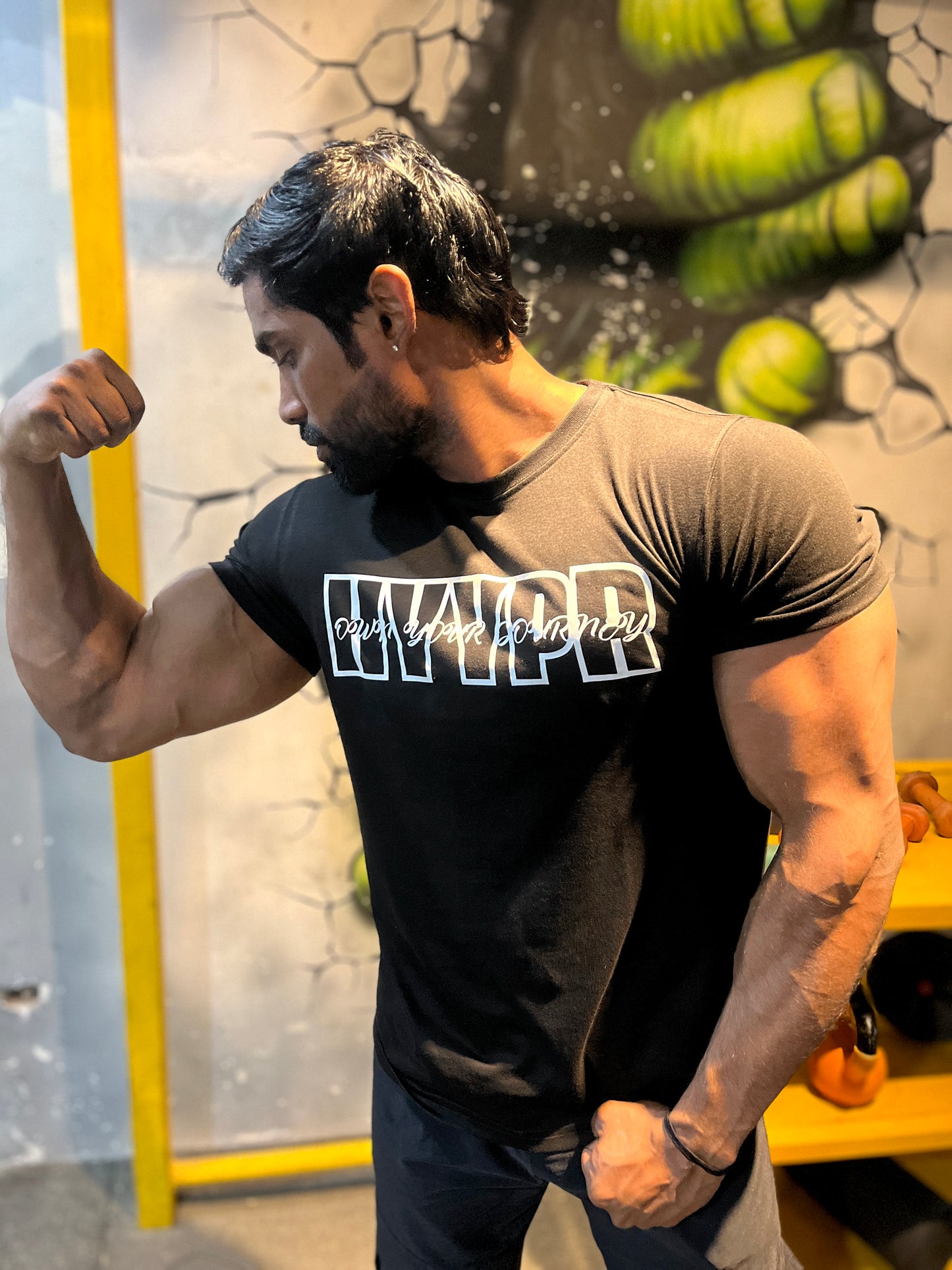 512 Fitted Black Tee 2.0