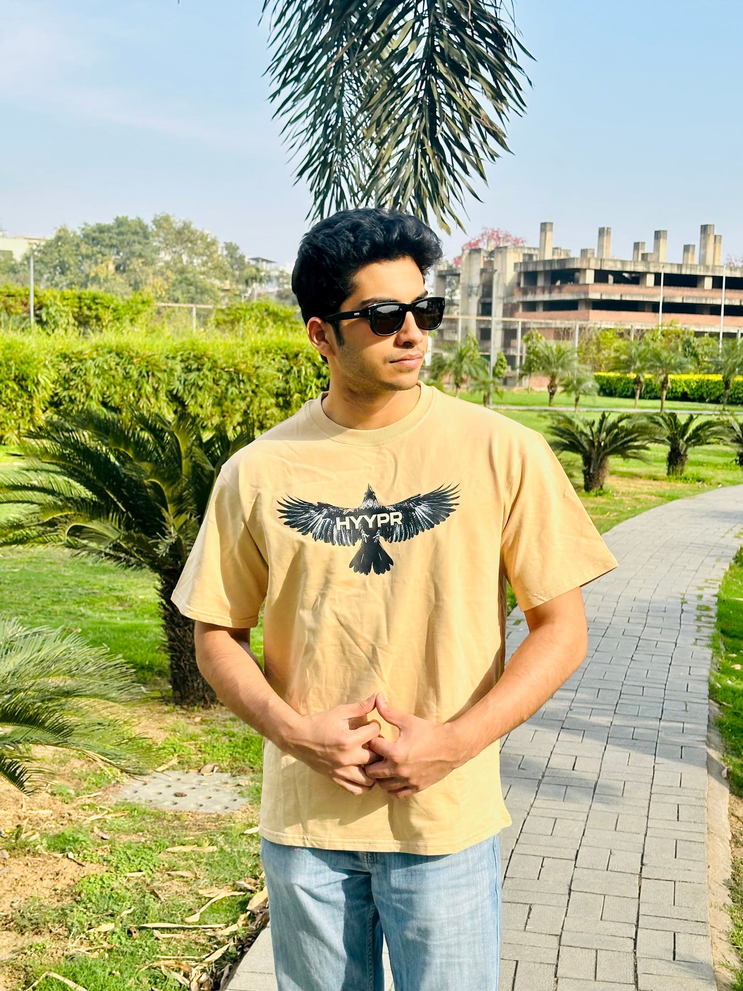 710 Paradise Oversized tee